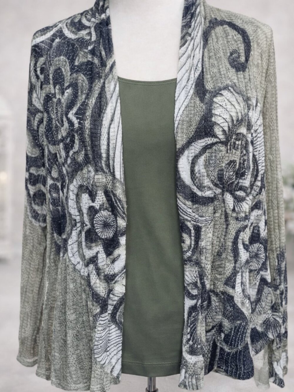 Chico’s Twin Vintage Set Olive Tank & Sheer Patterned Cardigan Classic Layering